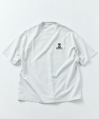 FREAK'S STORE PSTER Puster Relaxed Fit Back Print Crew Neck T-Shirt / PSTER OP 刺繡圖案短袖T恤