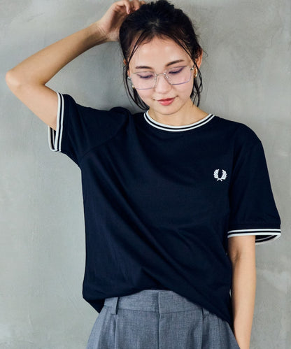 FRED PERRY Twin Tipped T-Shirt / M1588 簡約刺繡短袖T恤