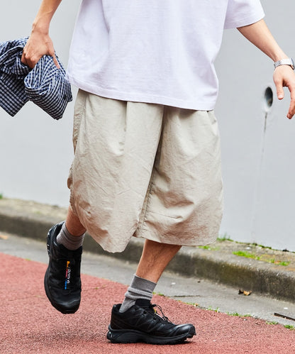 FREAK'S STORE Loose fit nylon tuck wide easy shorts 寬版尼龍休閒短褲