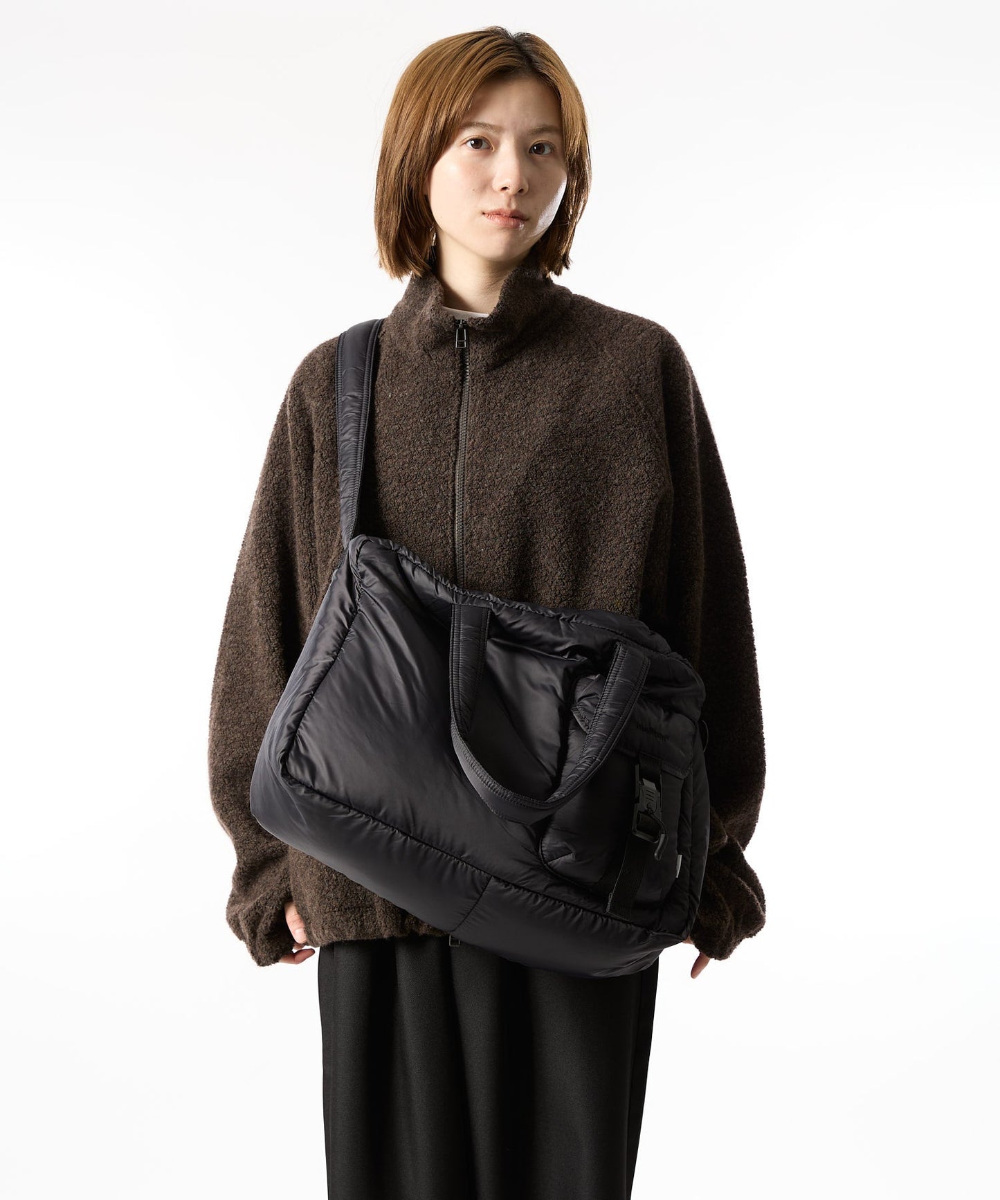 meltum PADDING SHOULDER BAG 手提斜背包