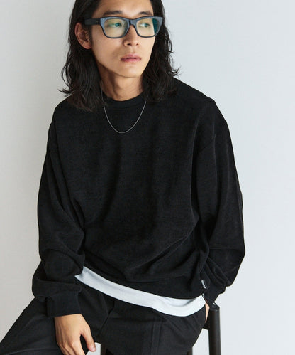 Firsthand Relaxed Fit Spindle Cutout Tops 寬版圓領大學T