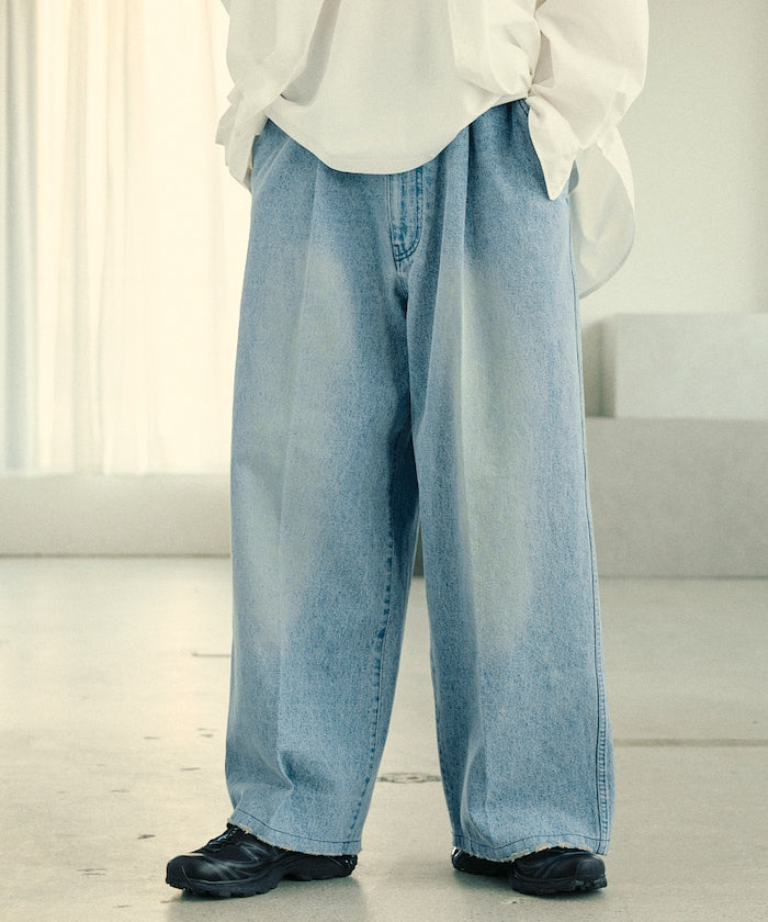Firsthand Wide silhouette straight denim 寬版直筒牛仔褲