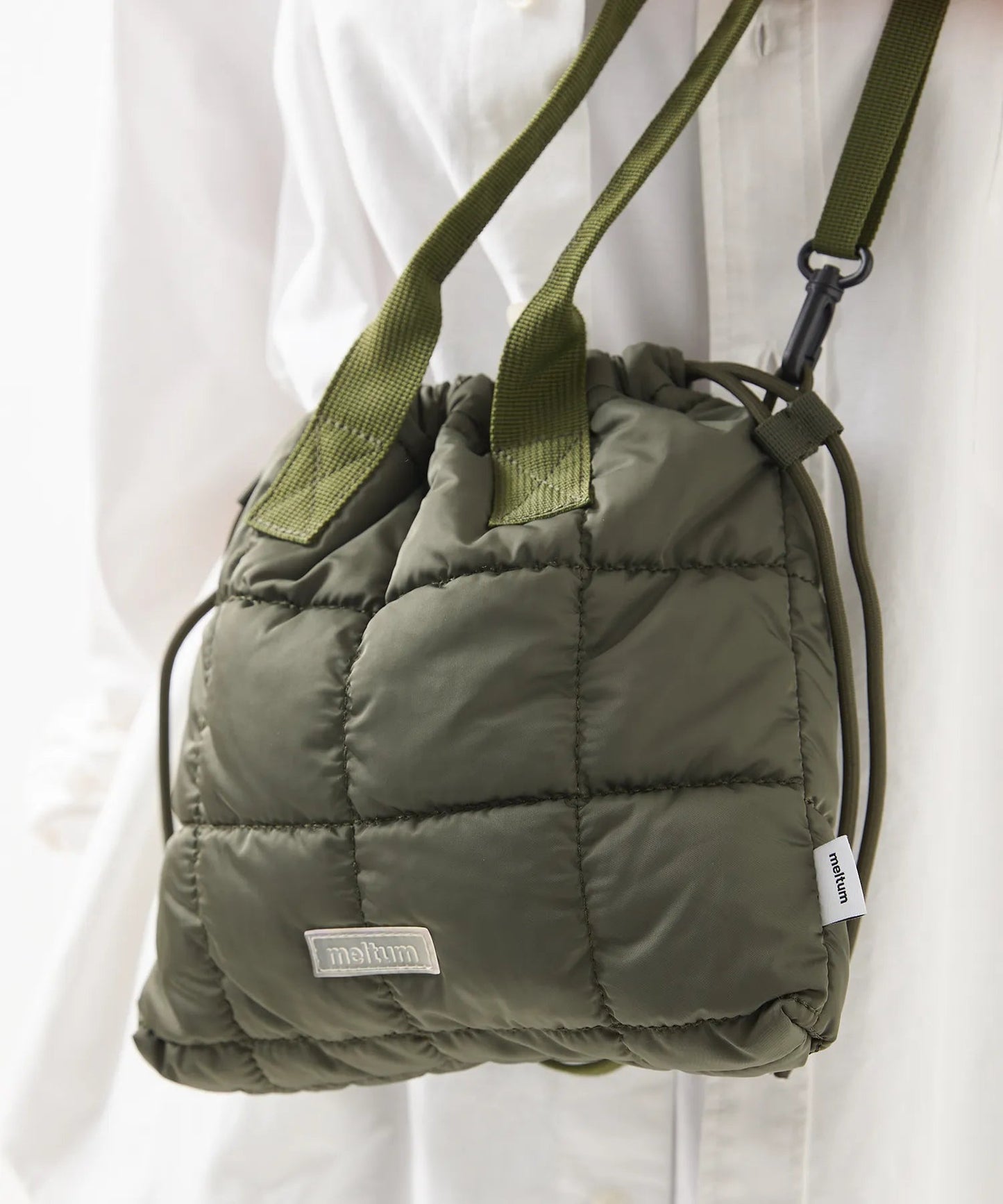 meltum QUILT SHOULDER POUCH 絎縫束口肩背小包