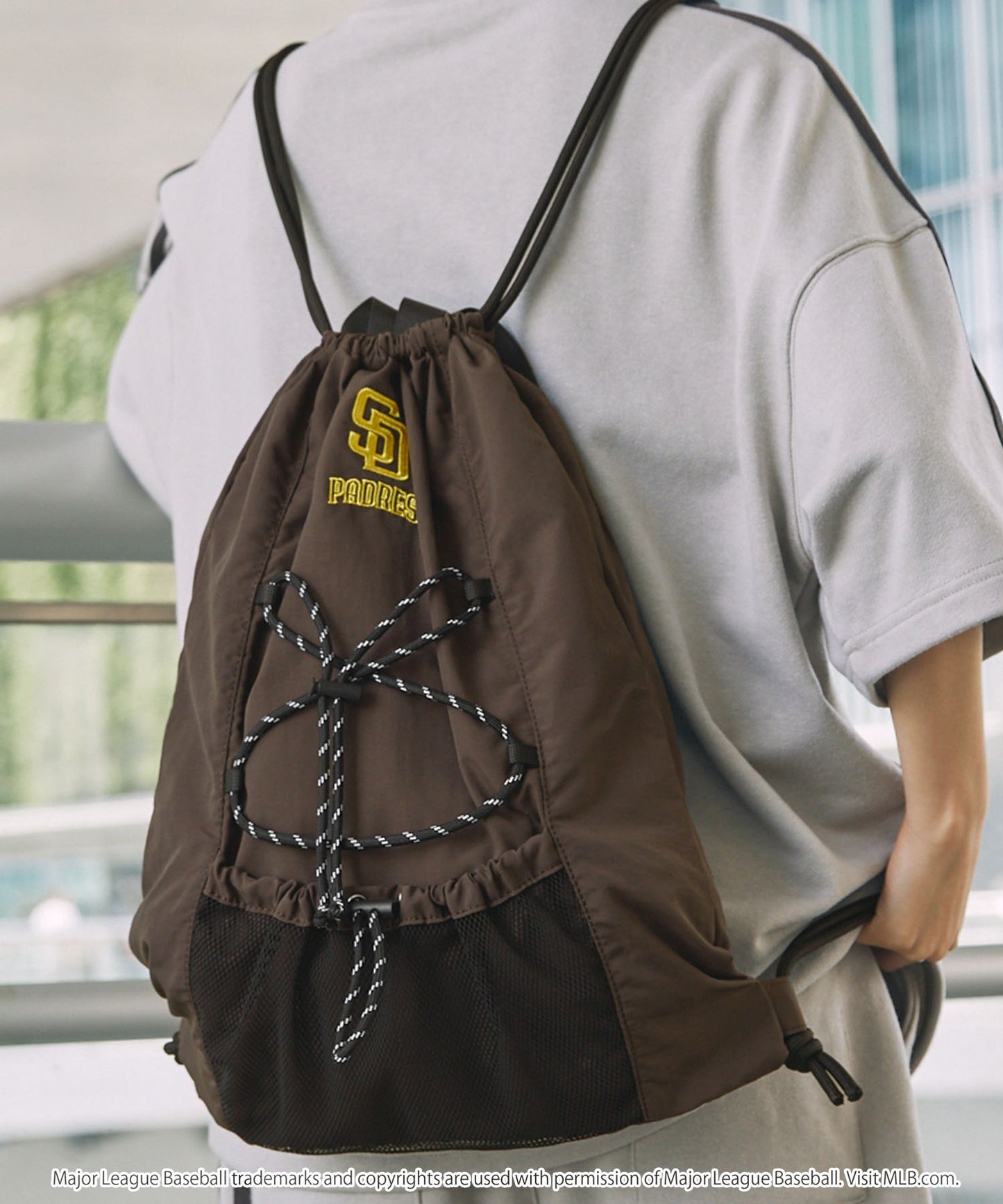 MONO-MART MLB 刺繡LOGO尼龍雙拉繩後背包