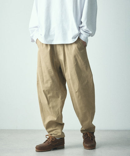 FREAK'S STORE Wide silhouette curved Pants 寬版錐形褲