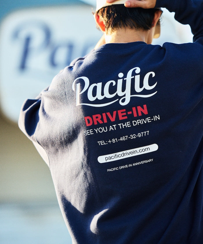 Pacific DRIVE-IN × FREAK'S STORE 限定款 寬版圓領大學