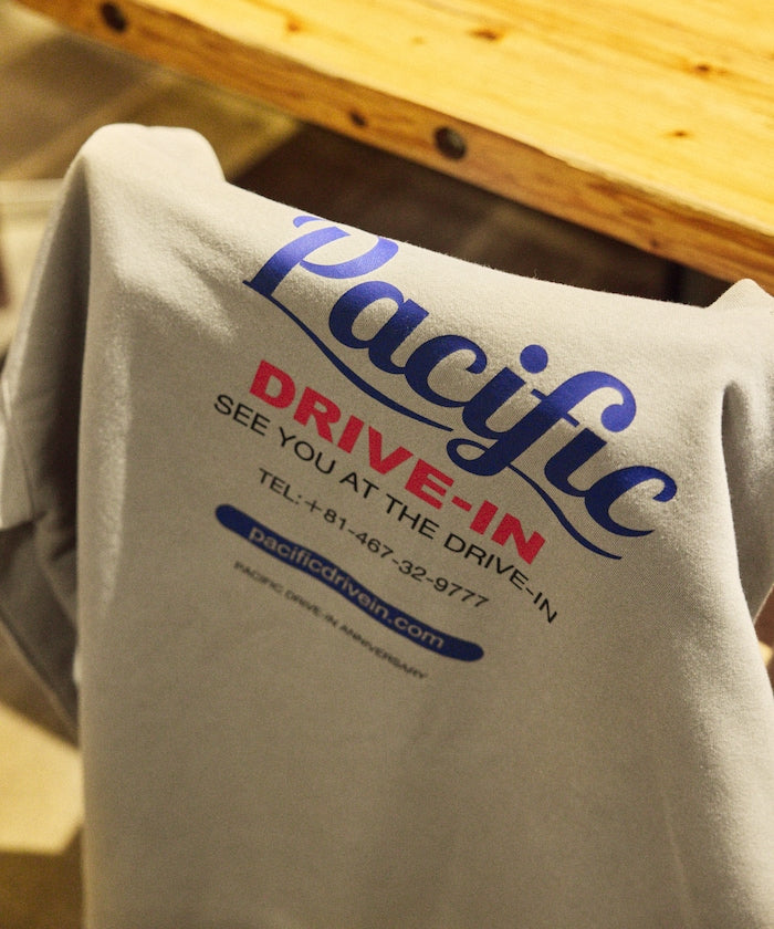 Pacific DRIVE-IN × FREAK'S STORE 限定款 寬版圓領大學