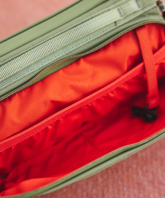 Topologie Bottle Sacoche 水瓶包(僅包包)