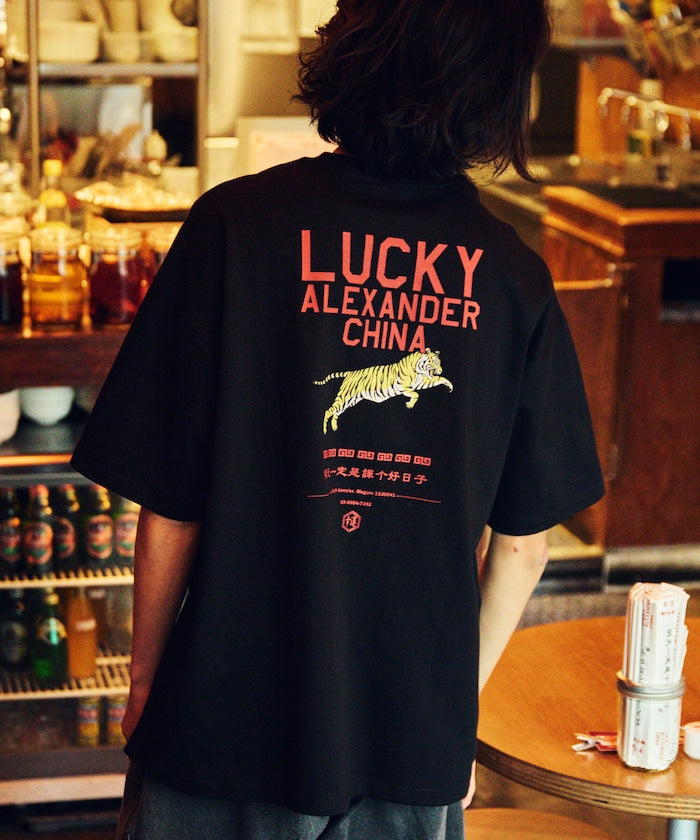 FREAK'S STORE x LUCKY ALEXANDER CHINA big silhouette back print crew neck T-shirt 印花短袖T恤