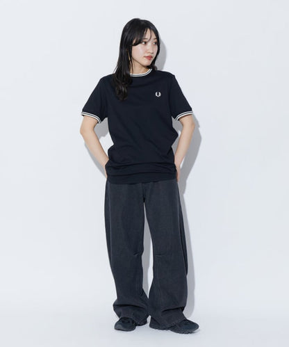 FRED PERRY Twin Tipped T-Shirt / M1588 簡約刺繡短袖T恤