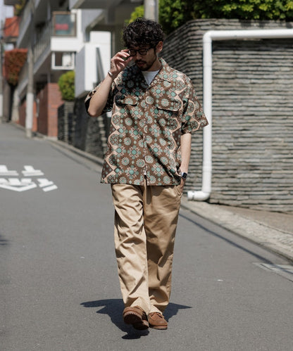 FREAK'S STORE Relaxed fit Batik print open collar shirt/ Small pattern 印花短袖襯衫