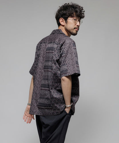 FREAK'S STORE Relaxed Fit Batik Print Open Collar Shirt/African Pattern 印花短袖襯衫
