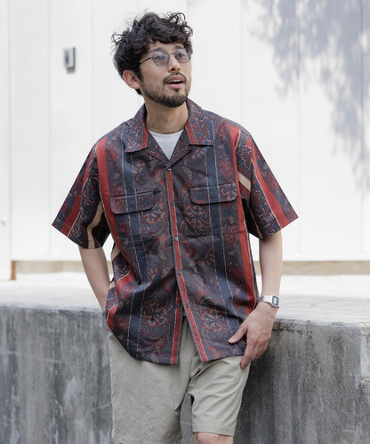 FREAK'S STORE Relaxed Fit Batik Print Open Collar Shirt/Floral 印花短袖襯衫