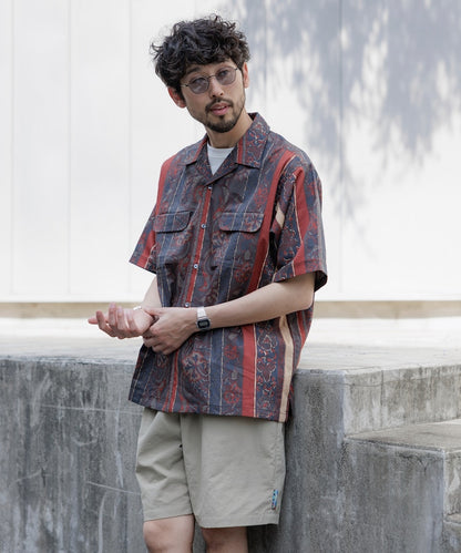 FREAK'S STORE Relaxed Fit Batik Print Open Collar Shirt/Floral 印花短袖襯衫