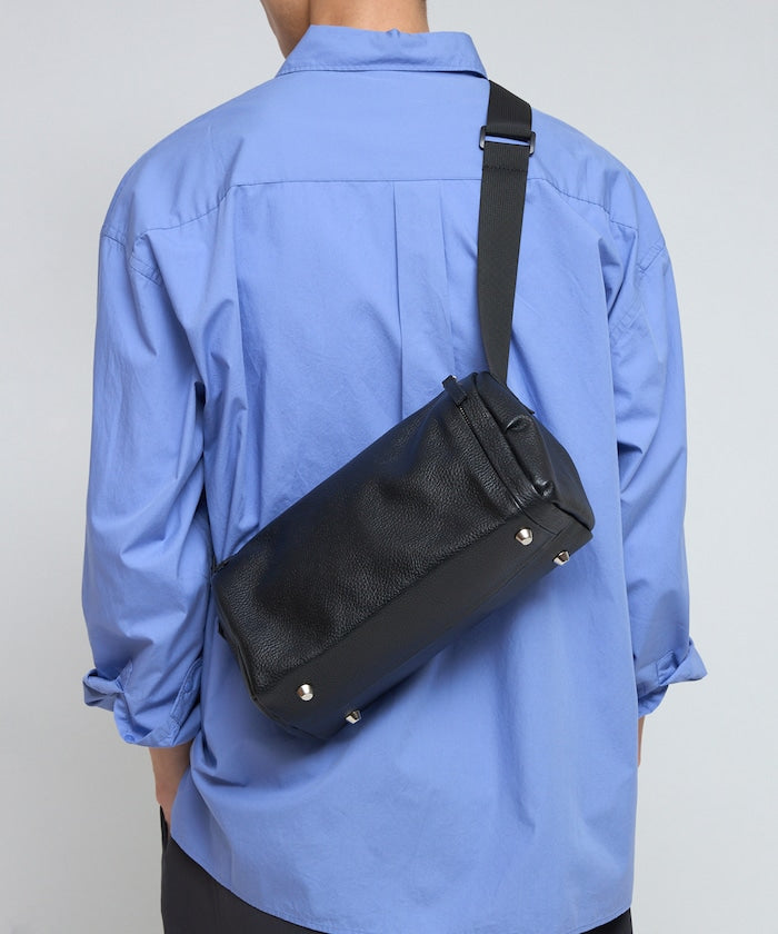 Firsthand Water-repellent leather Boston shoulder bag 波士頓包