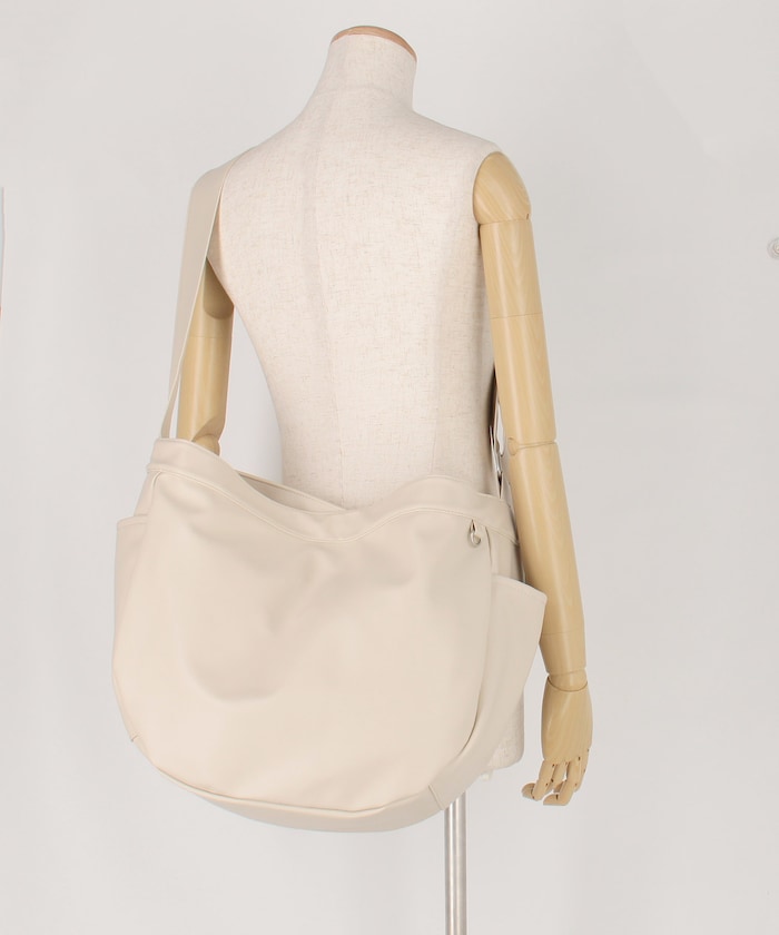 FREAK'S STORE Leatherette Newspaper Bag 皮革大容量側背包