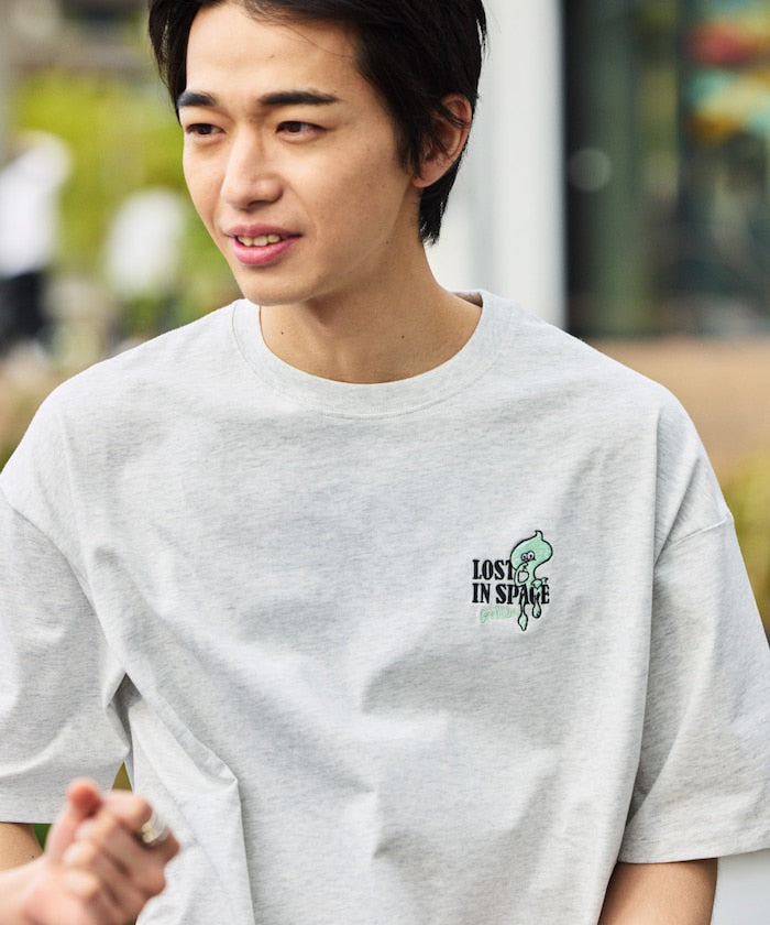 FREAK'S STORE GELLLION Relaxed Fit Crew Neck Printed T-Shirt / GEL OP 刺繡圖案短袖T恤