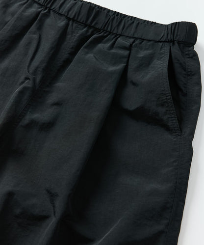 FREAK'S STORE Loose fit nylon tuck wide easy shorts 寬版尼龍休閒短褲