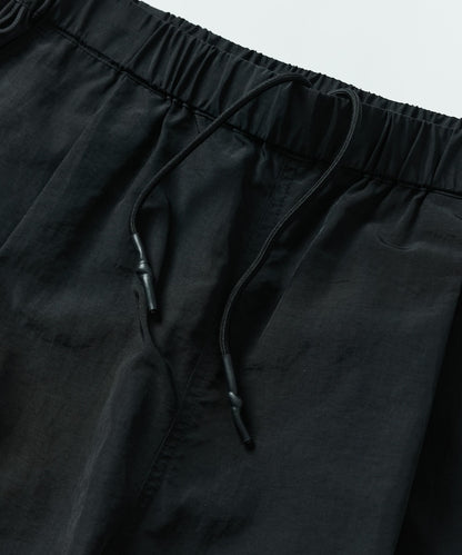FREAK'S STORE Loose fit nylon tuck wide easy shorts 寬版尼龍休閒短褲