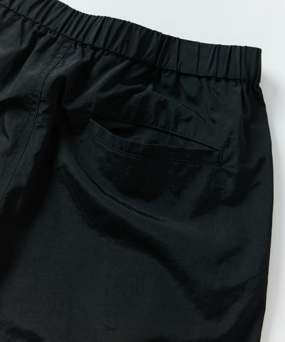 FREAK'S STORE Loose fit nylon tuck wide easy shorts 寬版尼龍休閒短褲