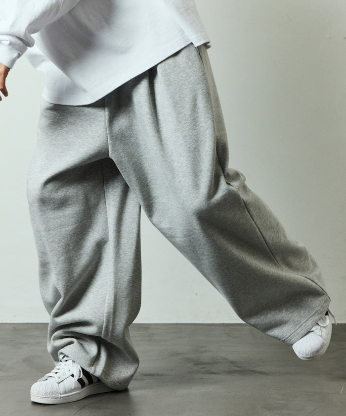 FREAK'S STORE Wide silhouette bonded Pants 休閒運動褲