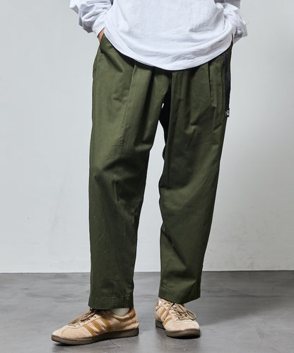 FREAK'S STORE Semi-wide silhouette climbing Pants 打褶休閒登山褲