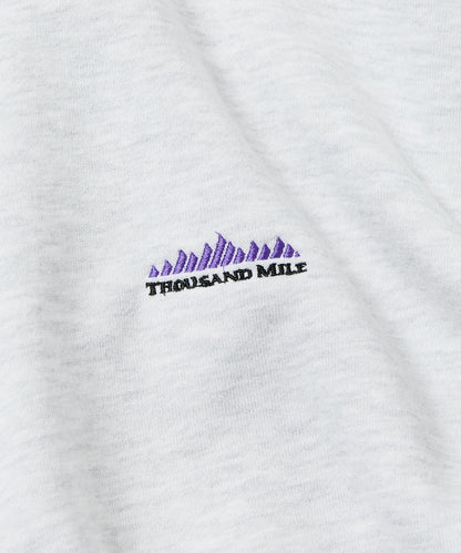THOUSAND MILE X FREAK'S STORE 限定寬版刺繡連帽上衣