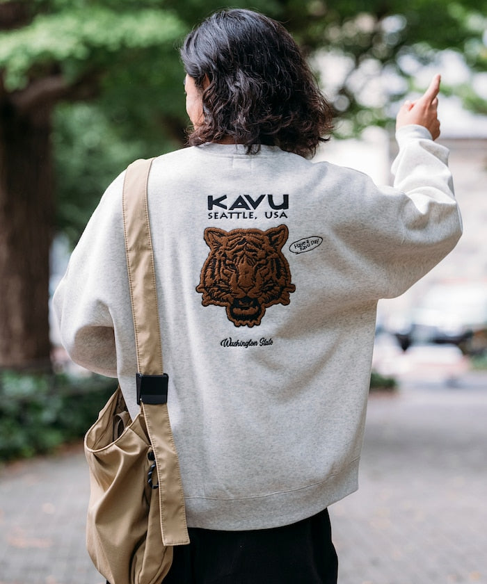 KAVU × FREAK'S STORE 聯名限定款 老虎刺繡圓領大學T