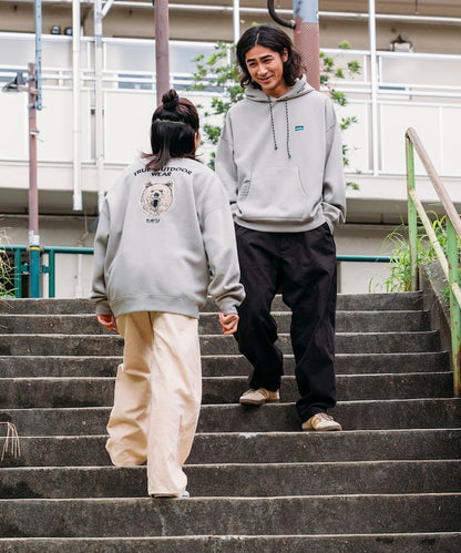 KAVU × FREAK'S STORE 聯名限定款 熊臉刺繡圓領大學T