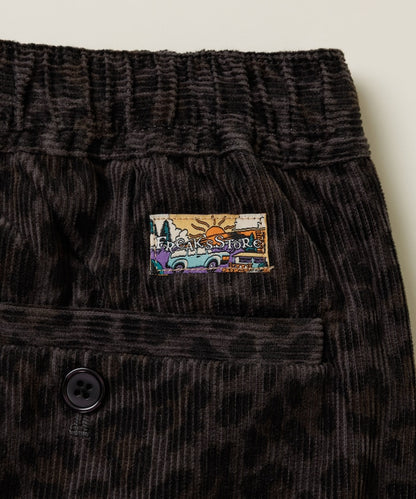 FREAK'S STORE 寬鬆直筒燈芯絨休閒褲