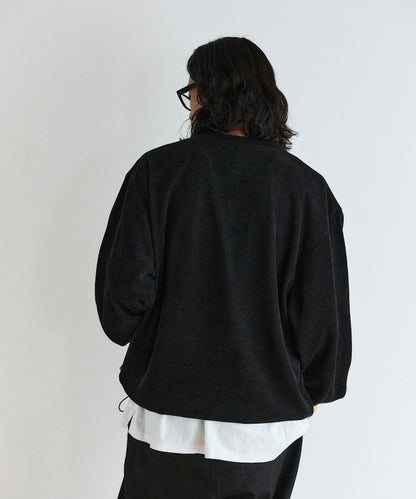 Firsthand Relaxed Fit Spindle Cutout Tops 寬版圓領大學T