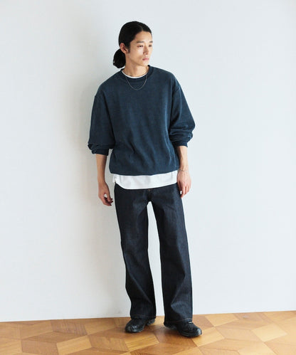 Firsthand Relaxed Fit Spindle Cutout Tops 寬版圓領大學T